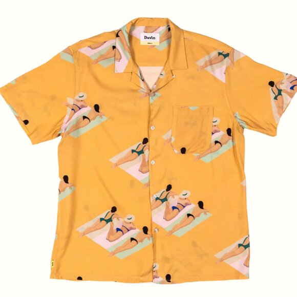 Duvin Beach Day Button Up Shirt ASO John B in Outer Banks - Picture 6 of 12